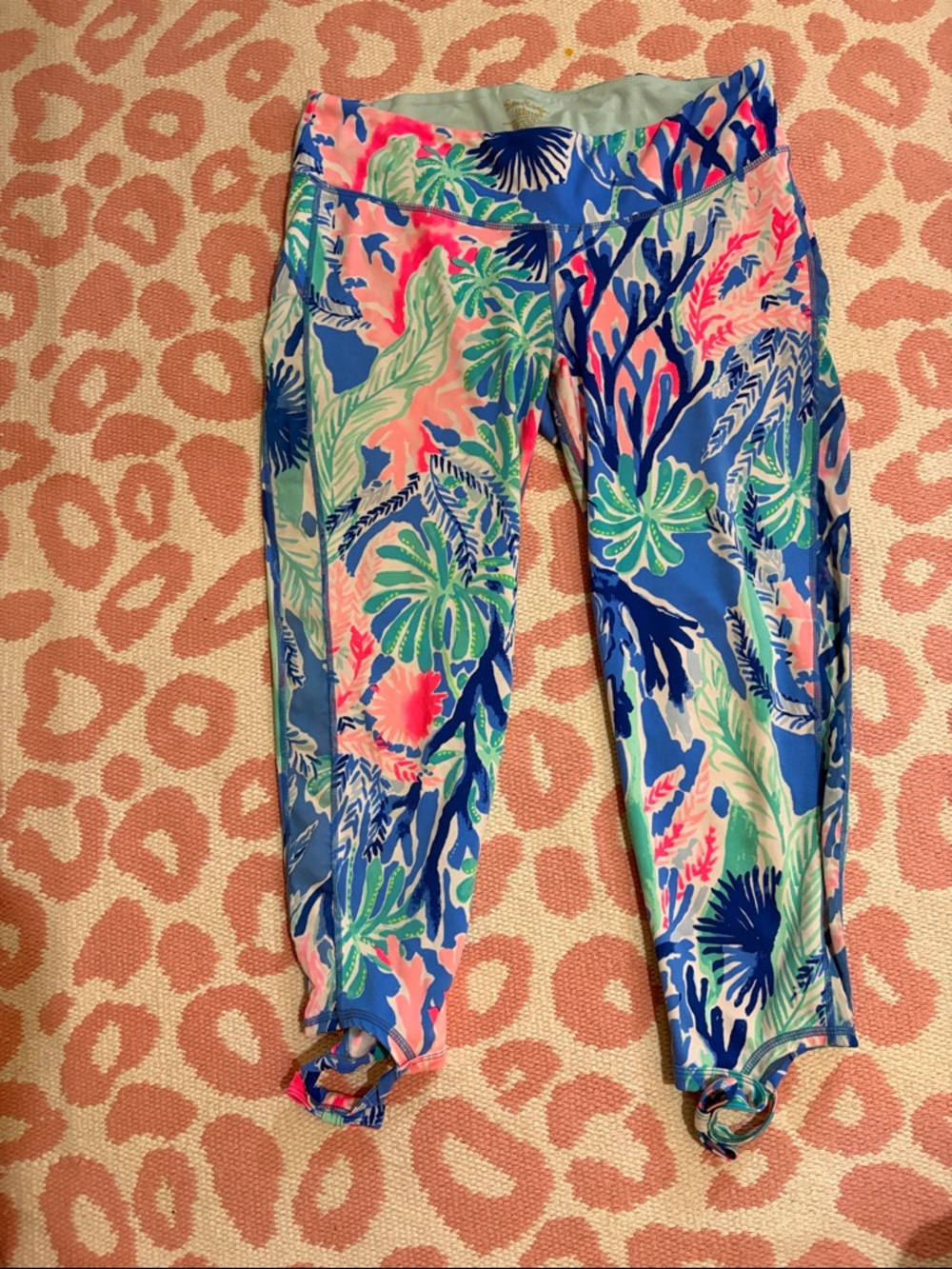 Lilly Pulitzer Gemma Luxletic capri Leggings in jetstream- Vibrant Blue & Coral